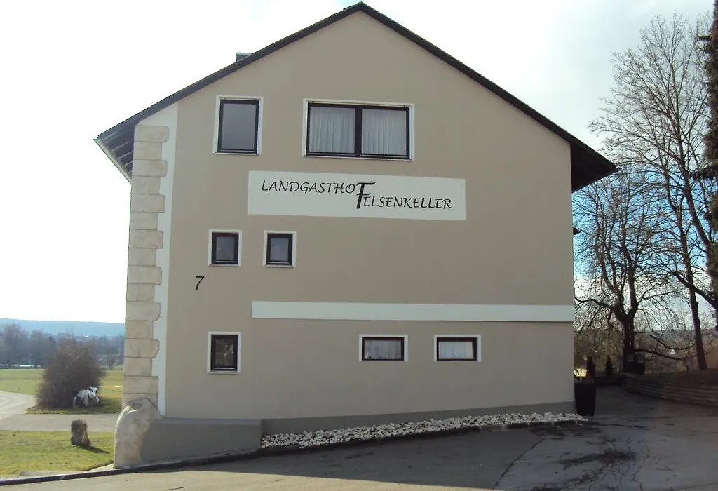 Landgasthof Felsenkeller-1